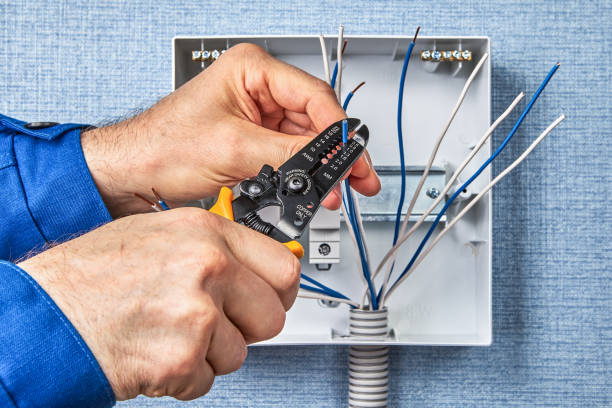 Professional Electrical services in Country Squire Lakes, IN